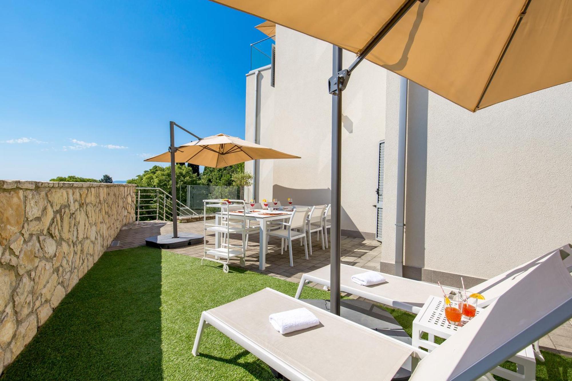 Plage Lovran Residence Esterno foto