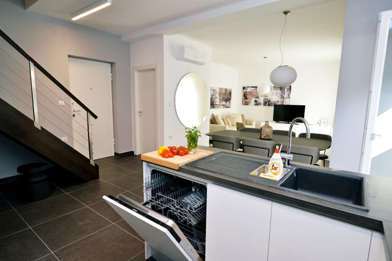 Plage Lovran Residence Esterno foto