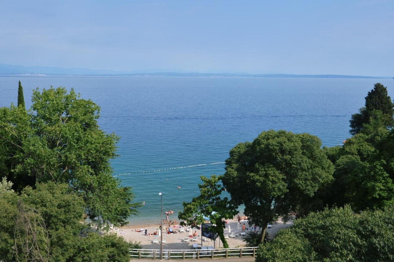Plage Lovran Residence Esterno foto